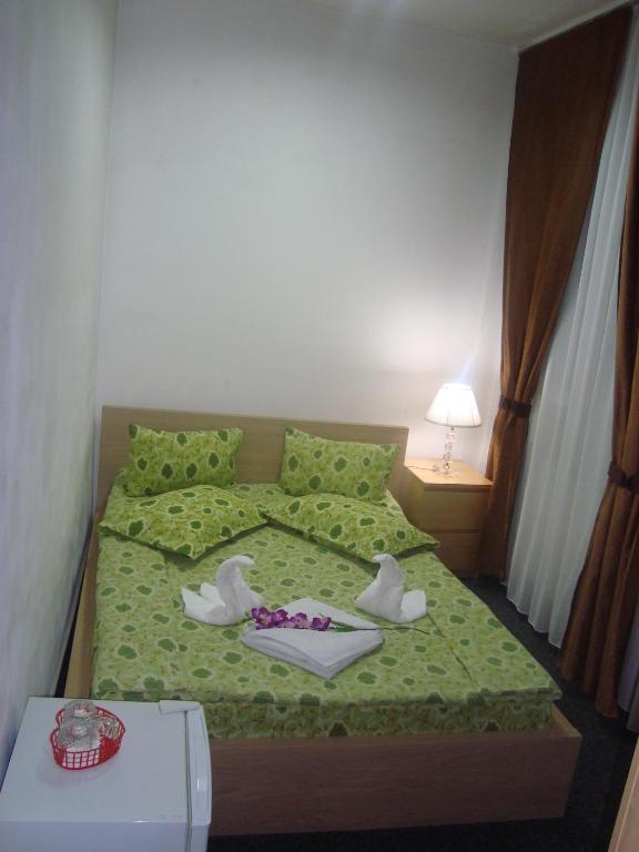 Hostel Litovoi Букурещ Екстериор снимка