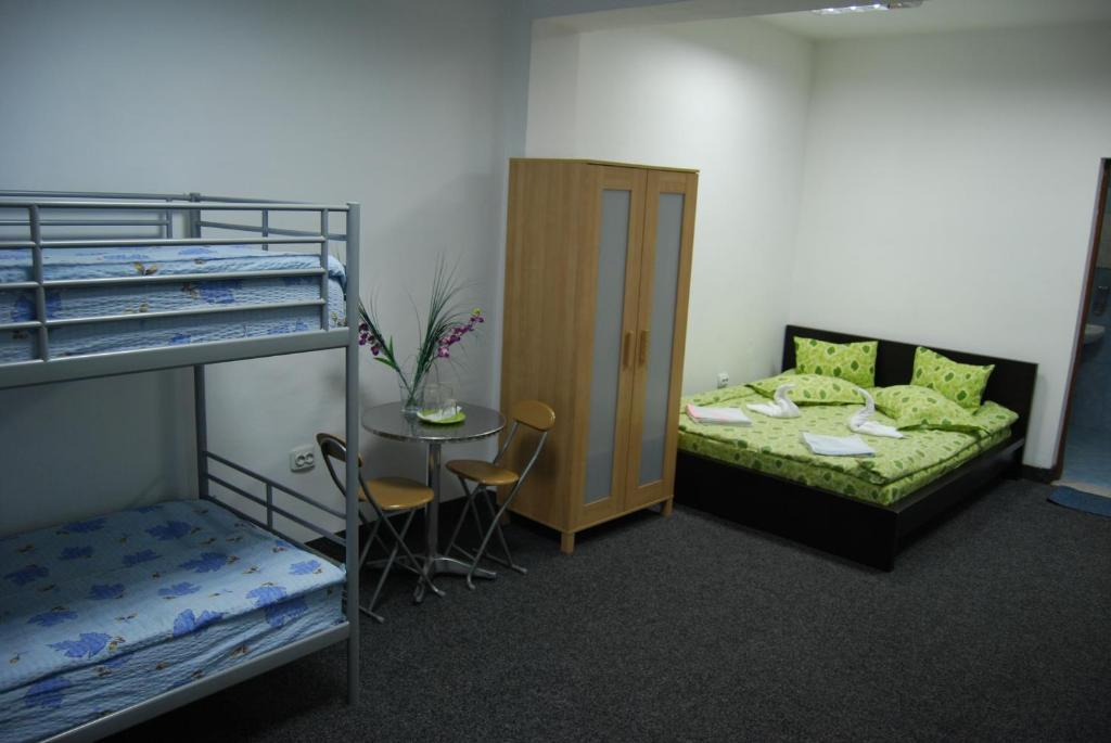 Hostel Litovoi Букурещ Стая снимка