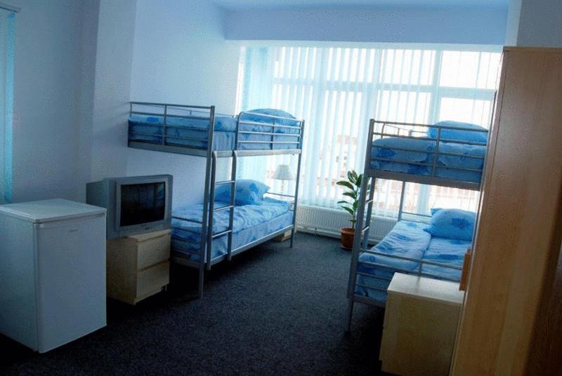 Hostel Litovoi Букурещ Екстериор снимка